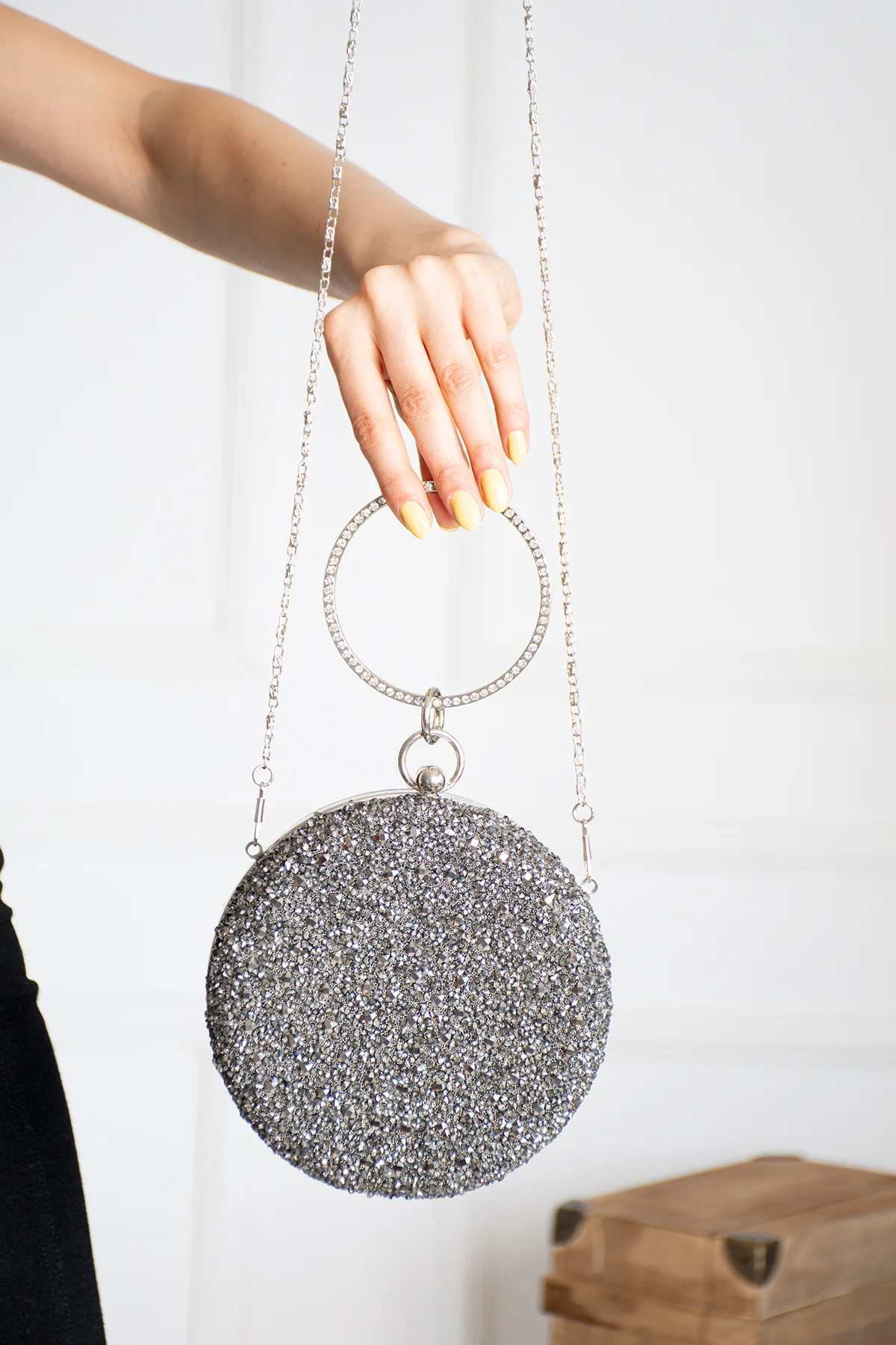 İmpolo Jesi Füme Taşlı Bilezik Abiye Omuz Ve Kol Çanta 16x16 Ebat - Görsel 2