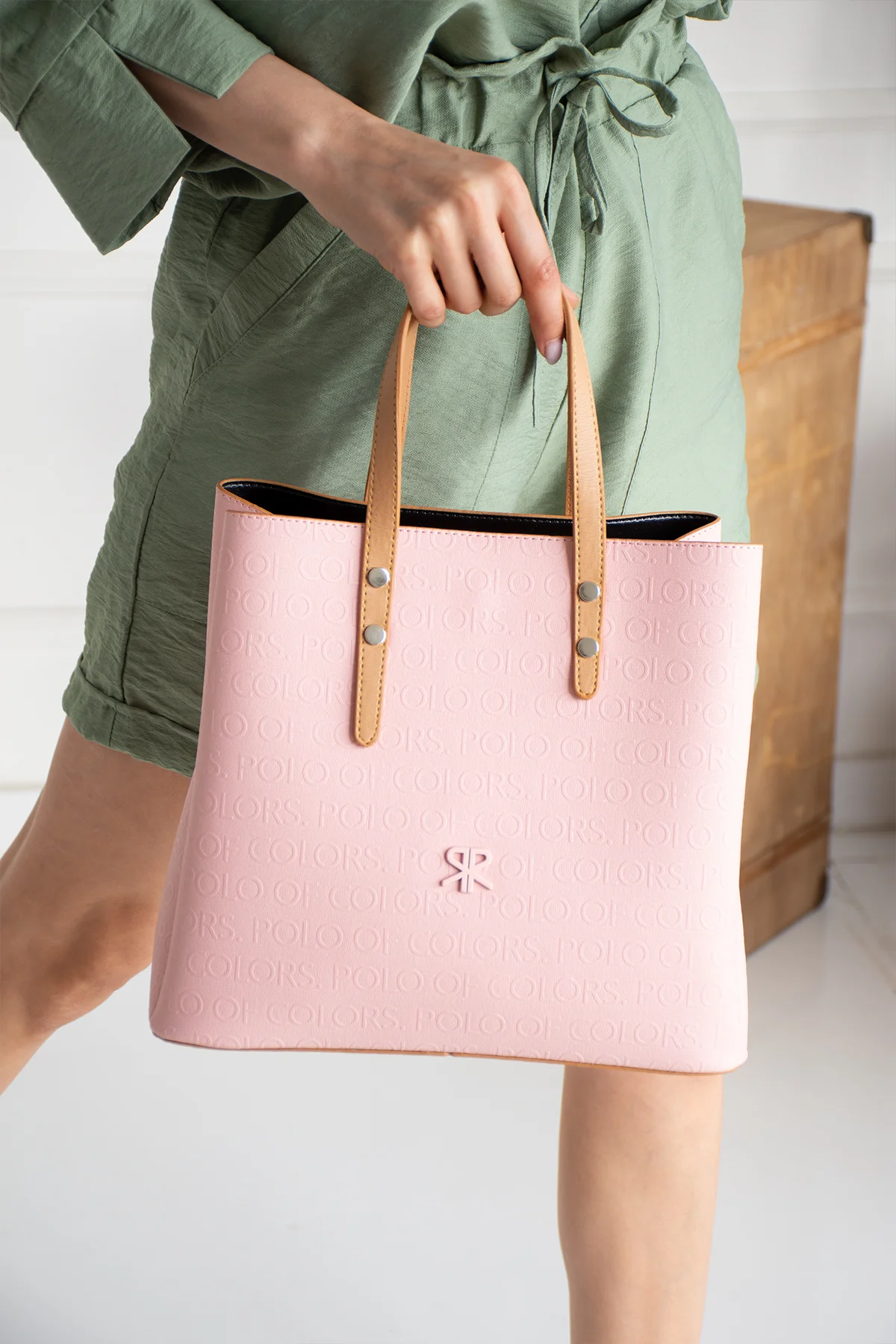 İmpolo Lori Omuz Pudra Taba Kadın Çanta 27x34 Ebat - Görsel 2