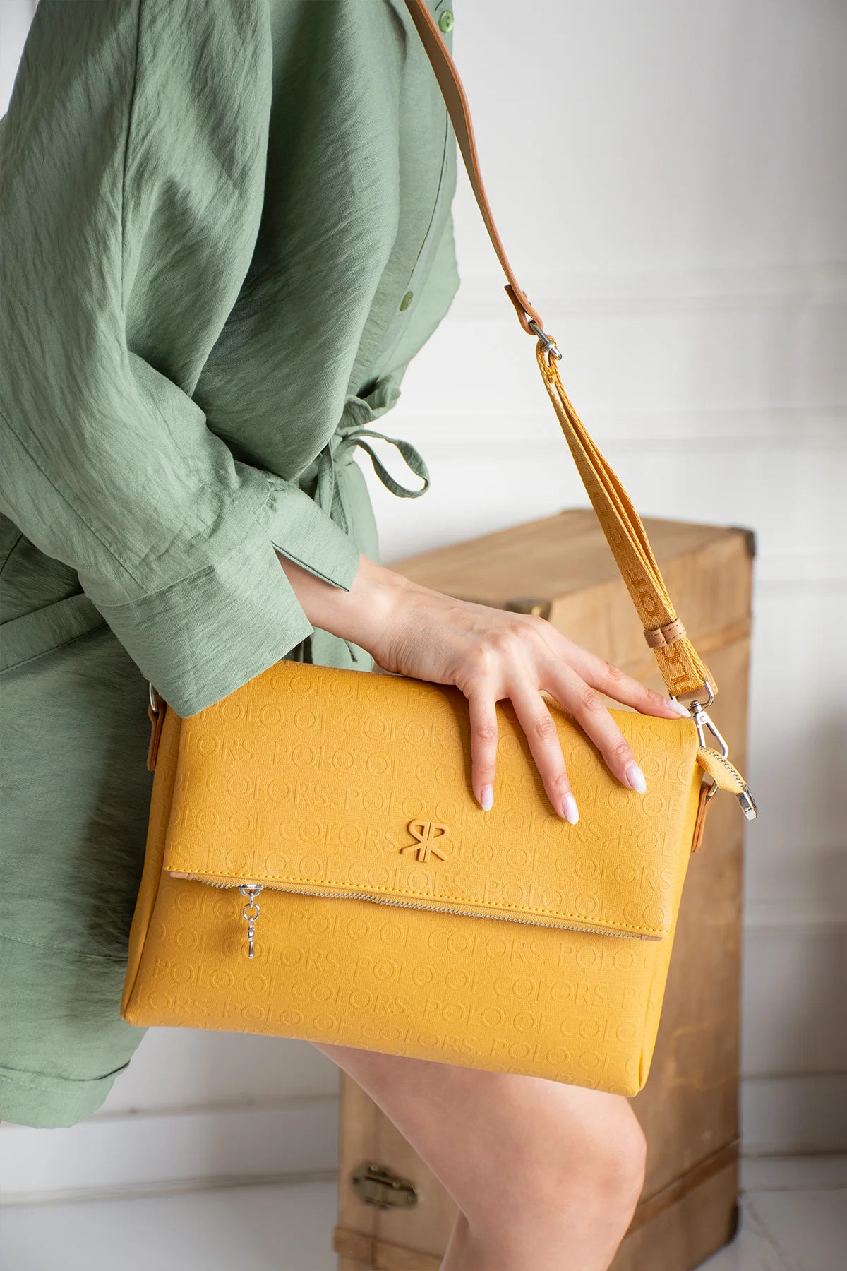 İmpolo  Barbara  Omuz Çapraz Hardal  Taba   Kadın Çanta 25x30 ebat